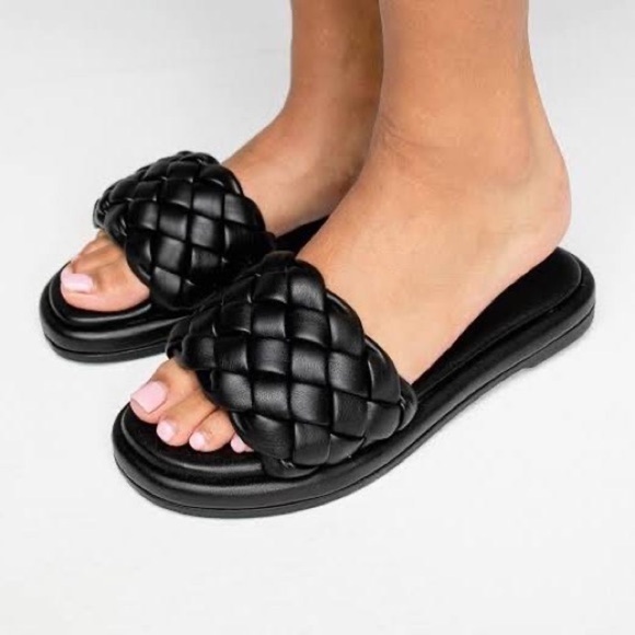 SEYCHELLES BELLISSIMA PUFFY WOVEN SLIDE SANDALS - Picture 1 of 4